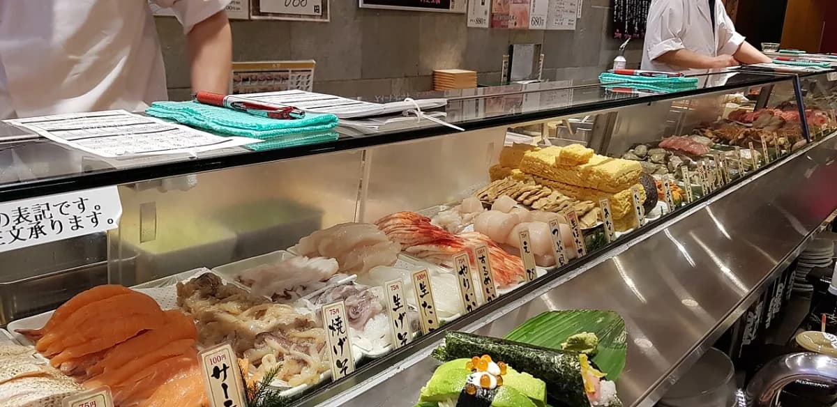 Standing Sushi Bar Shinjuku 2026: 7 Spots, Sushi From ¥130