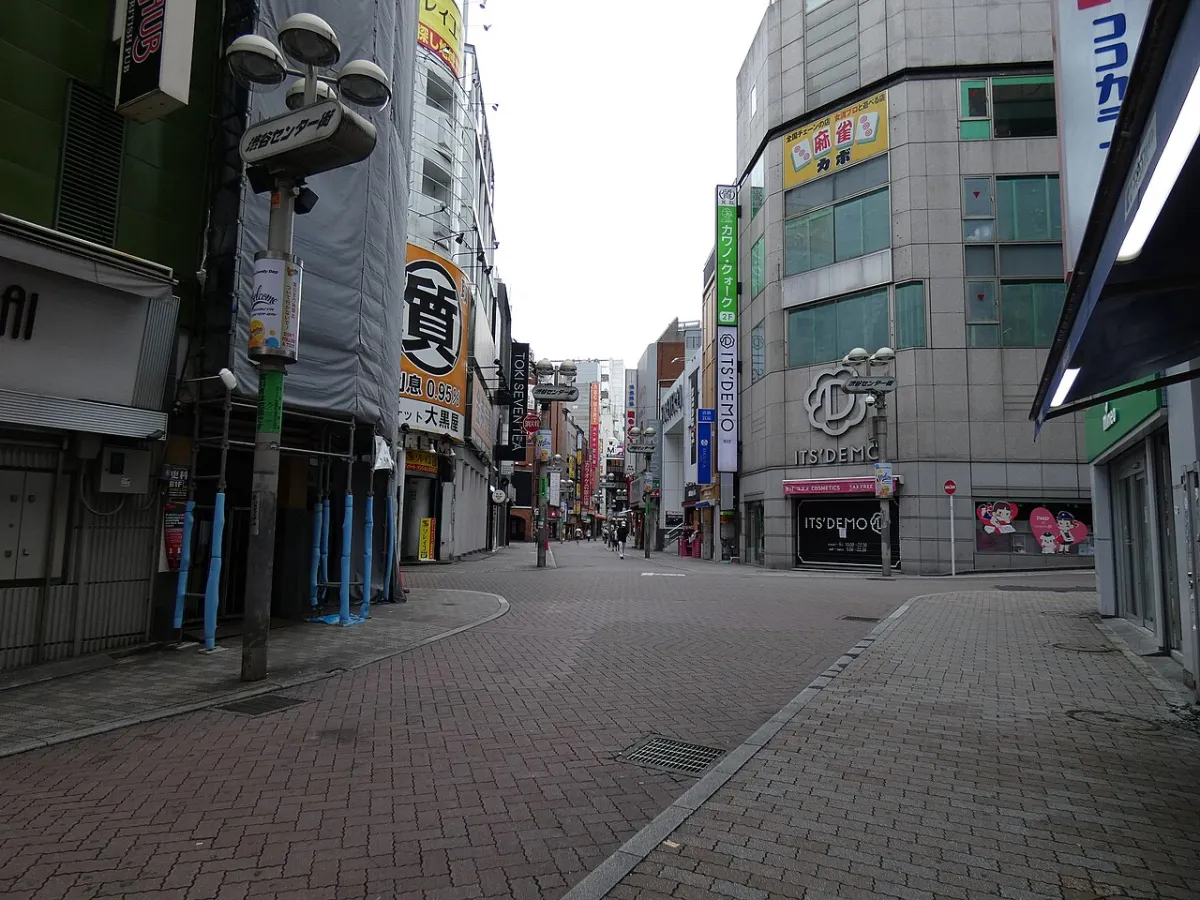Shibuya Center-gai shopping street, near the Gyumon Scramble ramen shop (generic street photo)